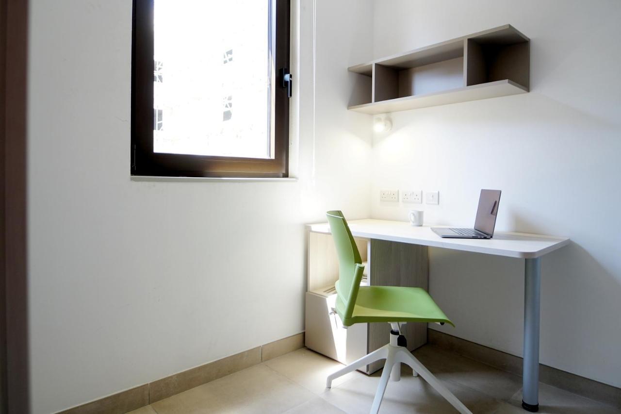 Campus Hub Hostel Msida Luaran gambar